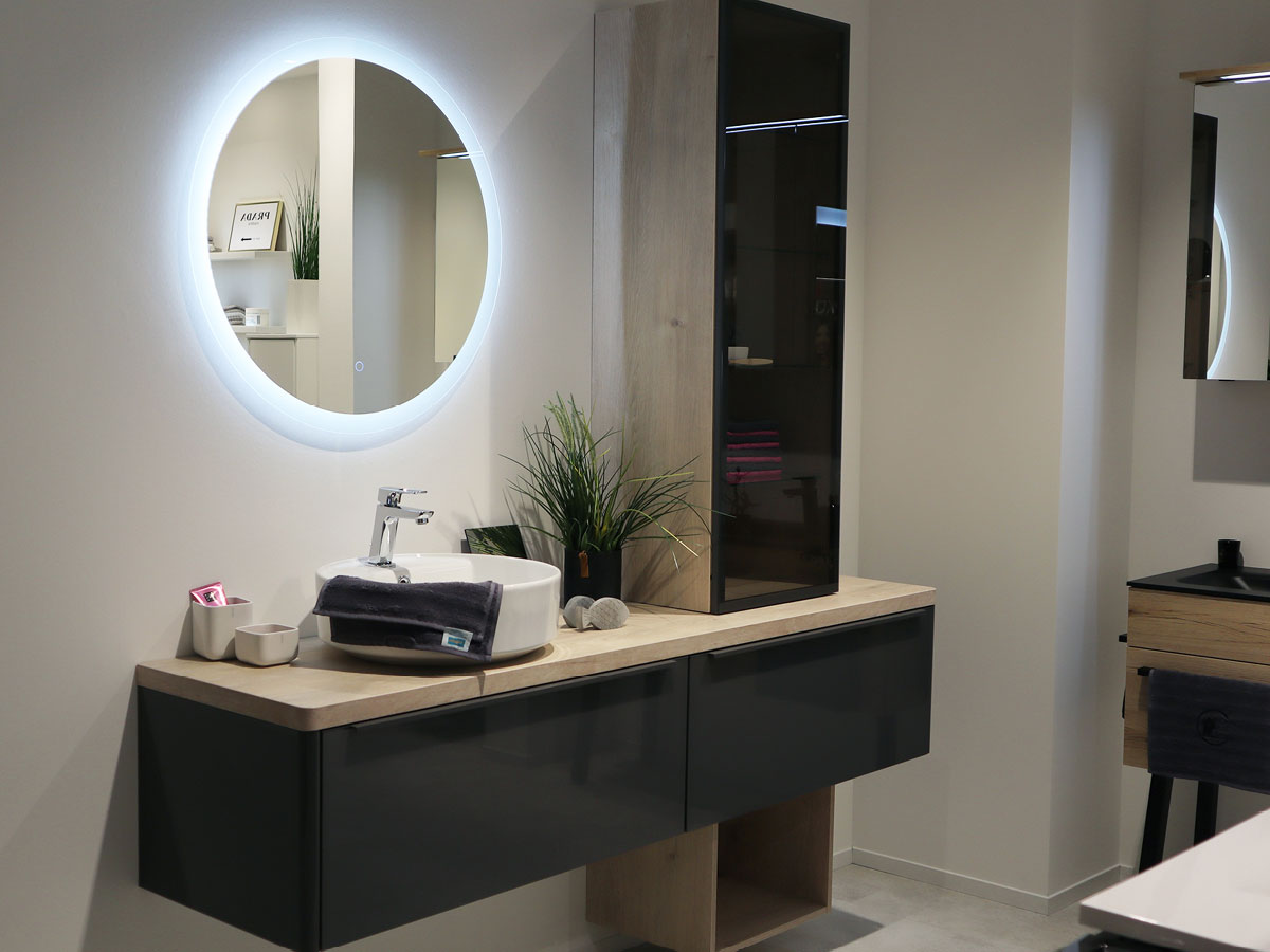 Nobilia Badezimmer Waschtischschrank mit Spiegel - Musterbad MGH15-5